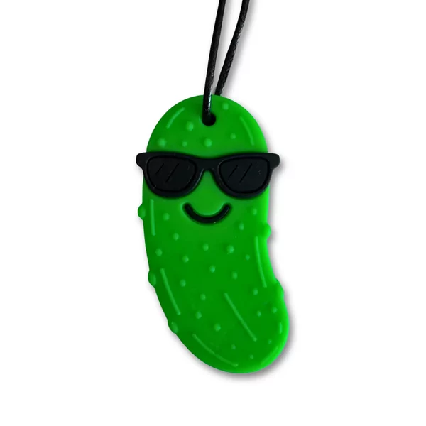 Pendentif à mâcher cornichon vert acidulé